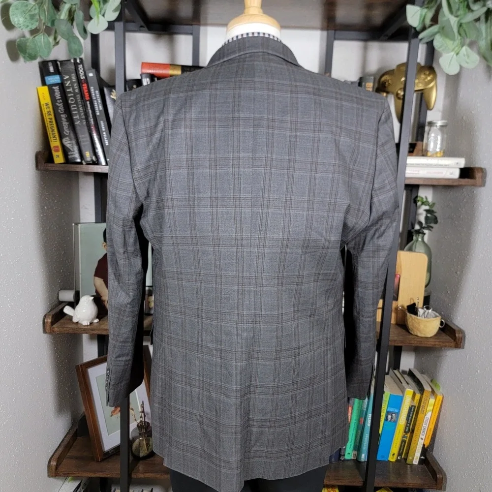 Stafford Men's Sport Coat Blazer Two Button Gray Brown Plaid Classic‎ Fit Sz 44R